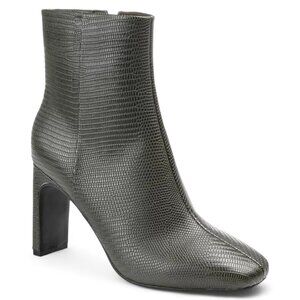 Journee Collection Women's Tru Comfort Foam Sarla Bootie